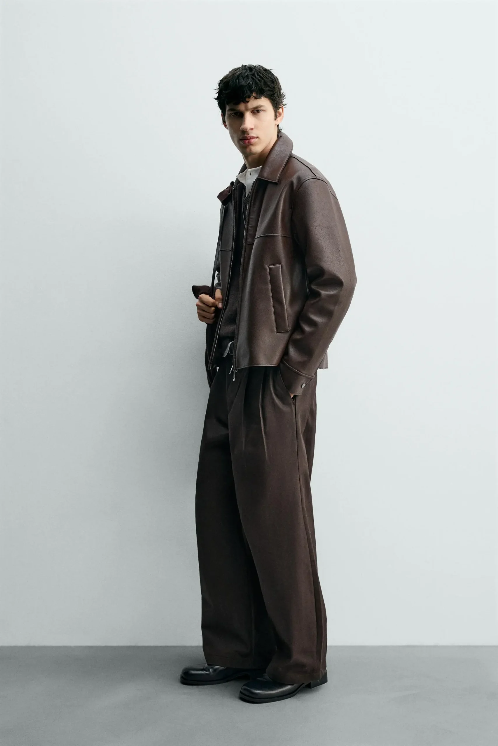 zara product image