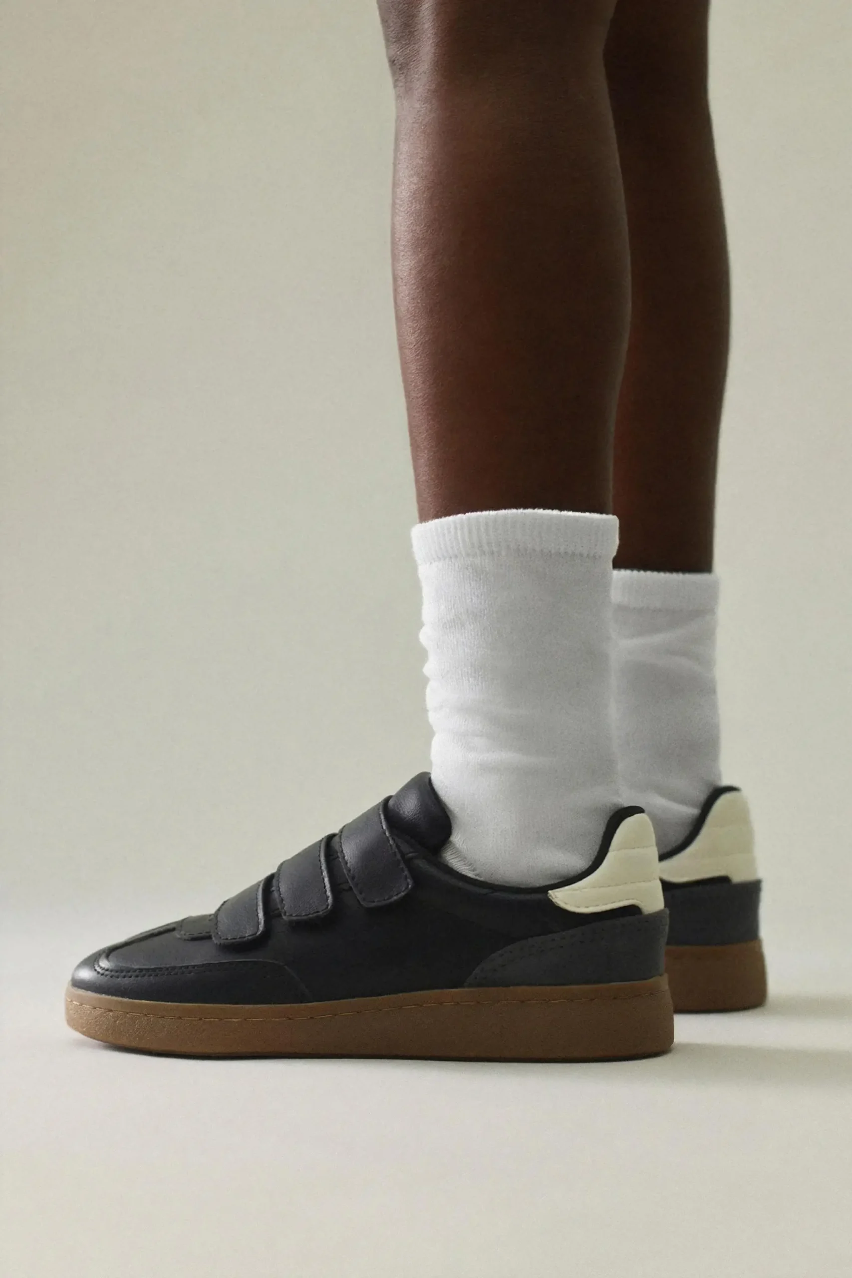zara product image