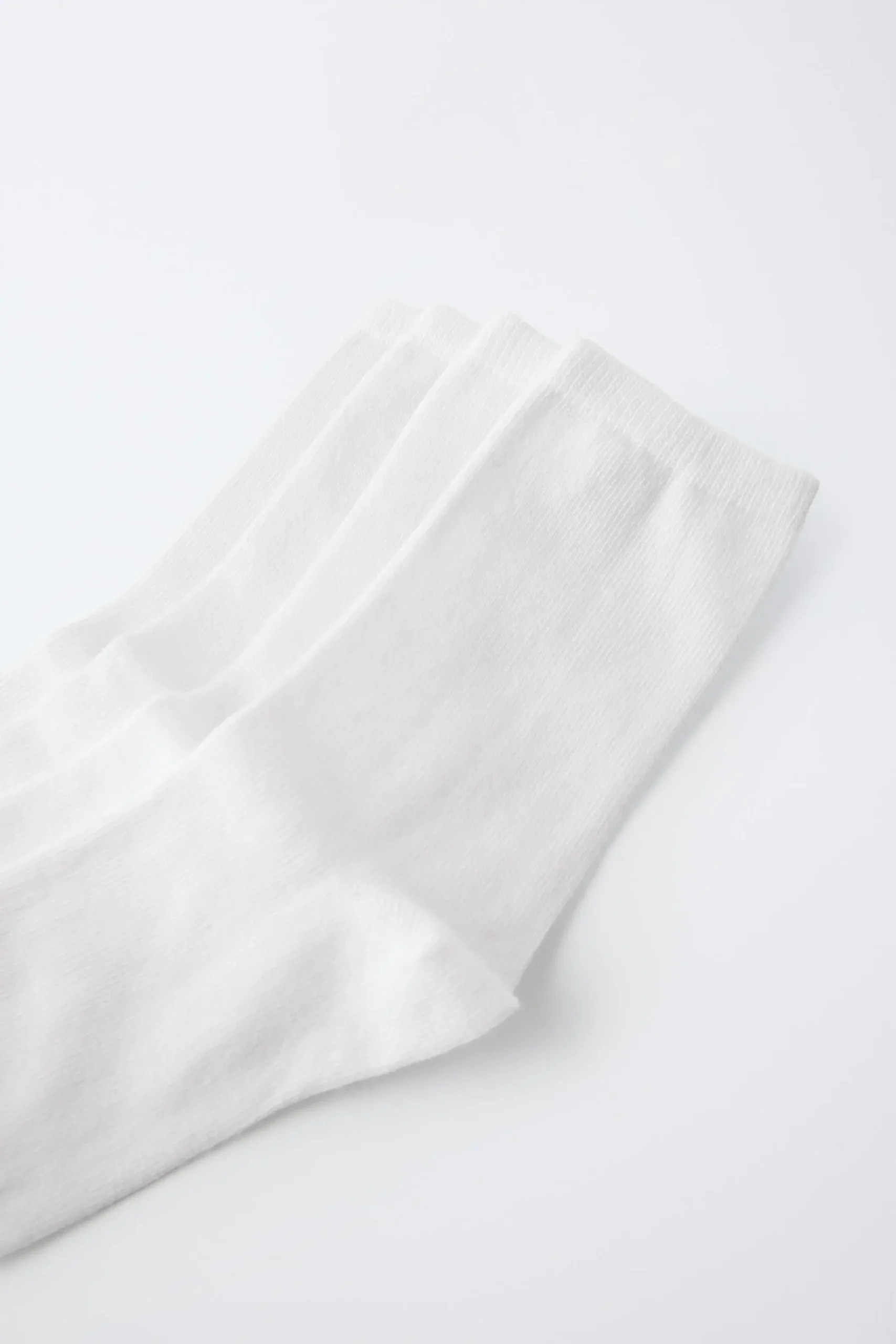 zara product image