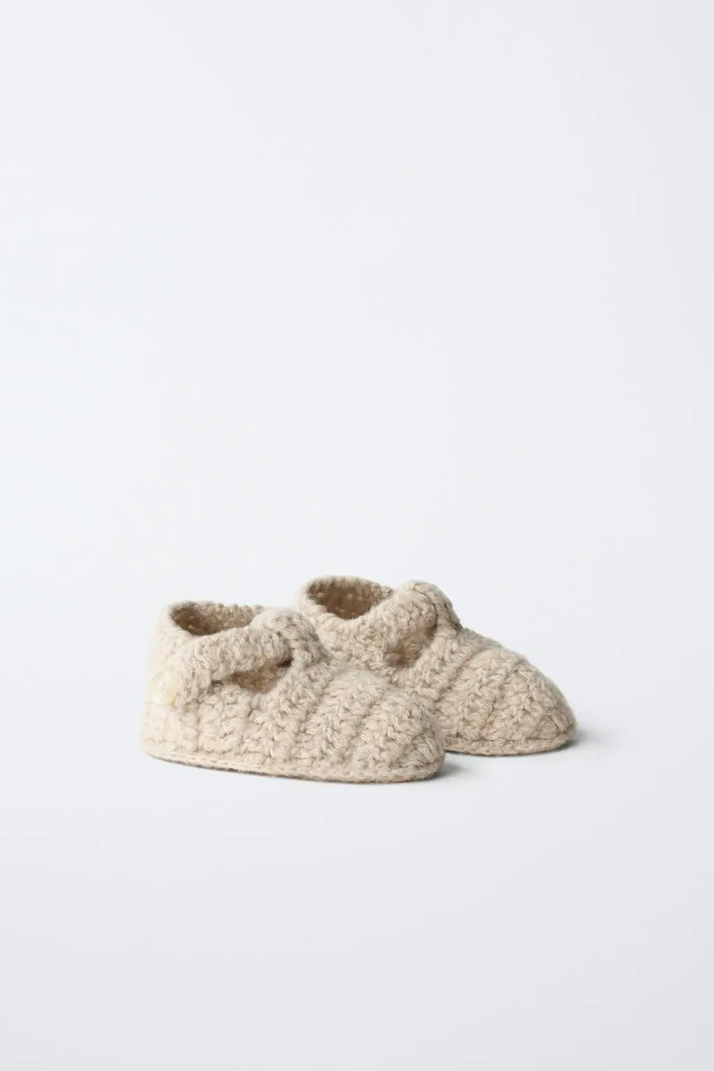 zara product image