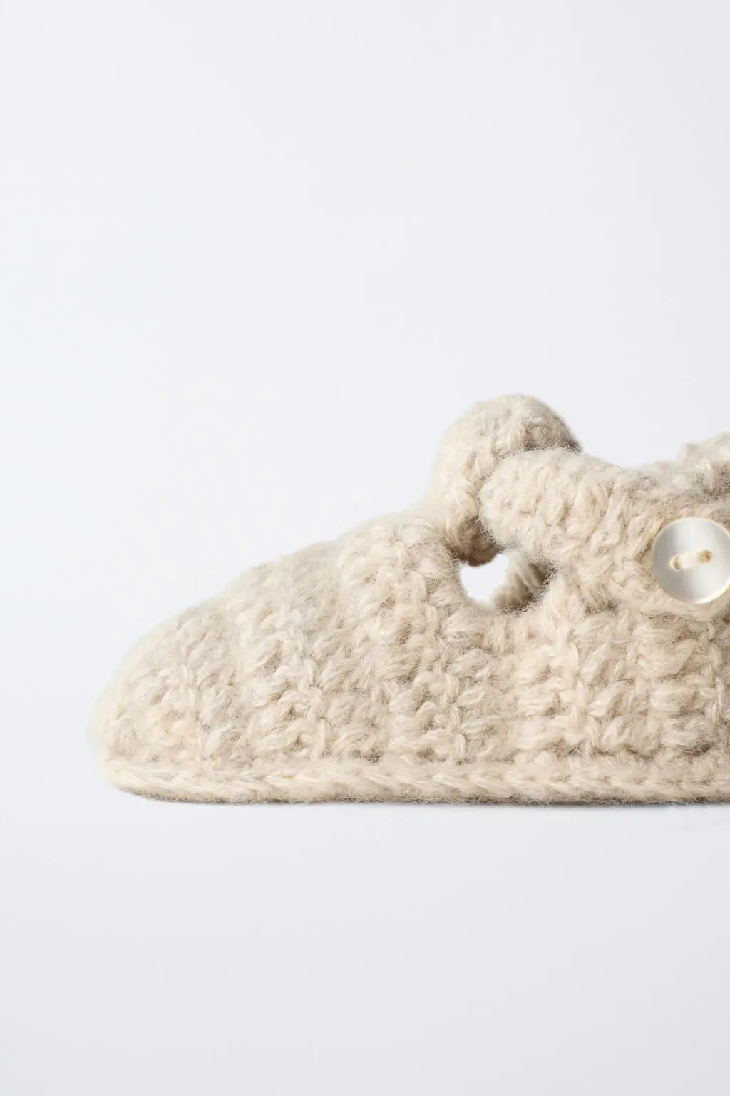 zara product image