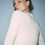 zara product image