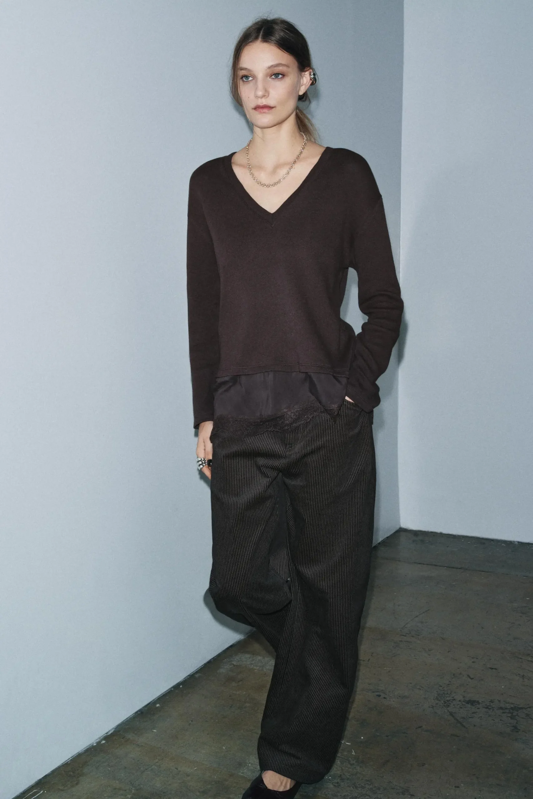 zara product image