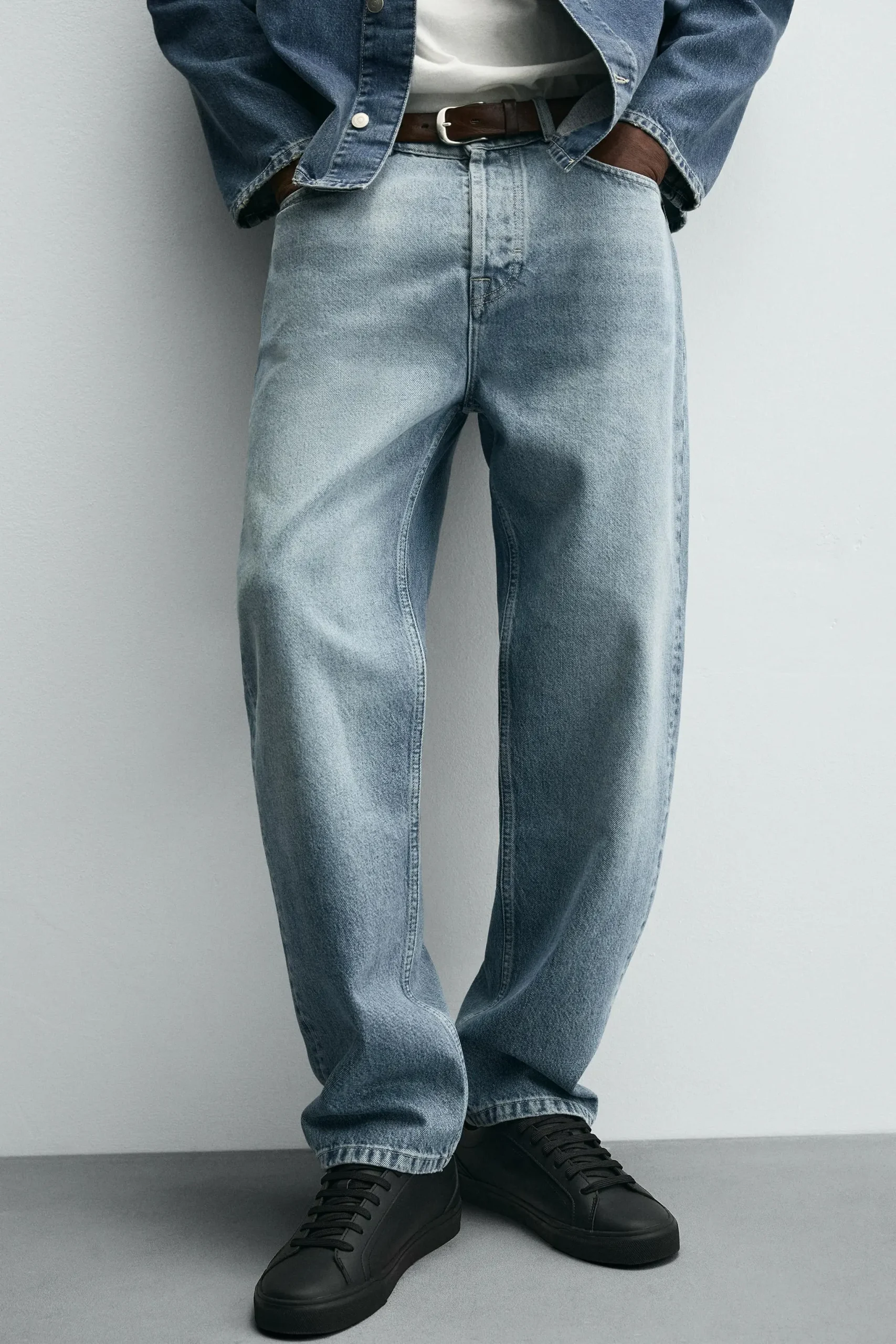 zara product image