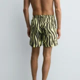 zara product image