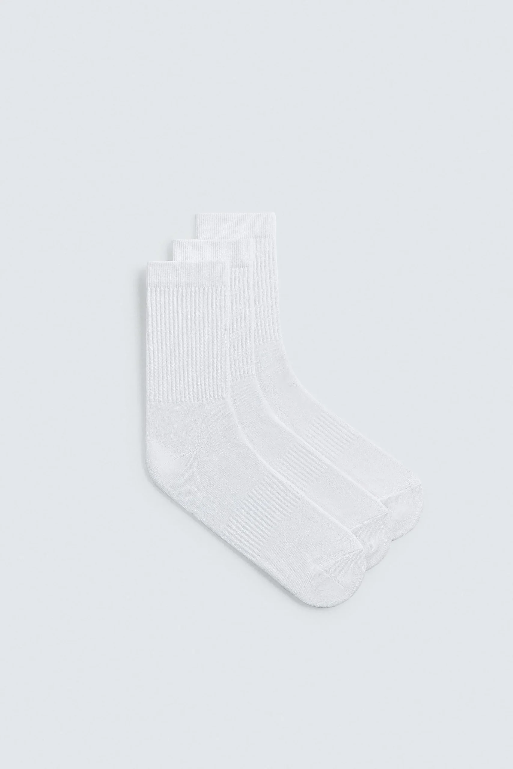 zara product image