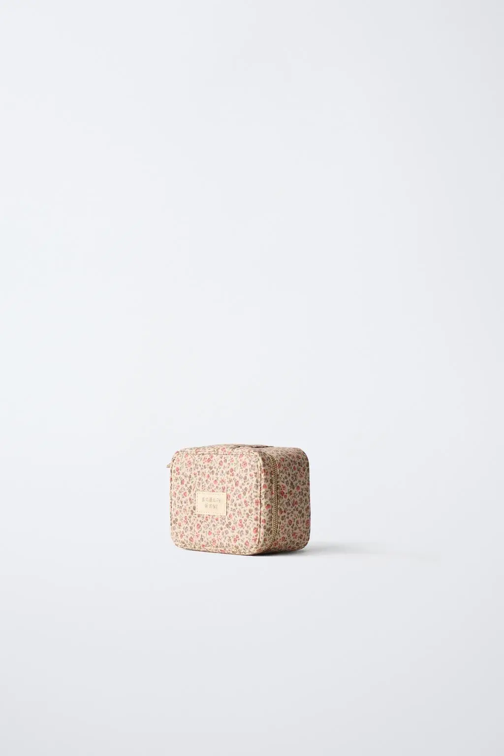 zara product image