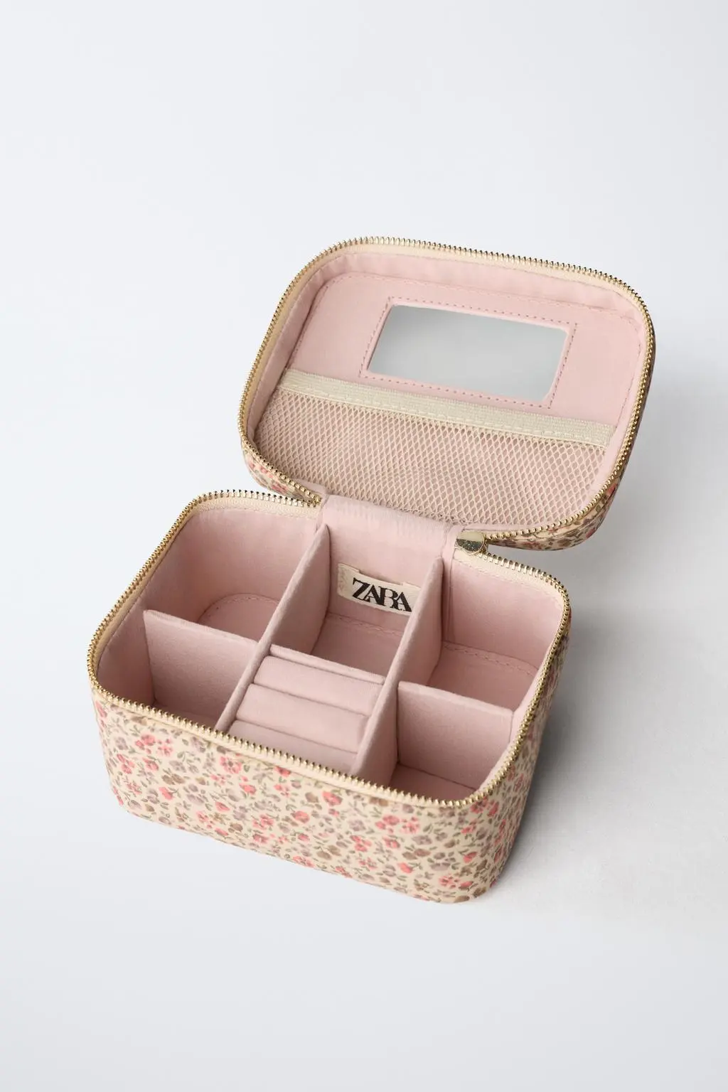 zara product image