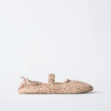 zara product image