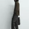zara product image