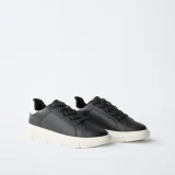 zara product image