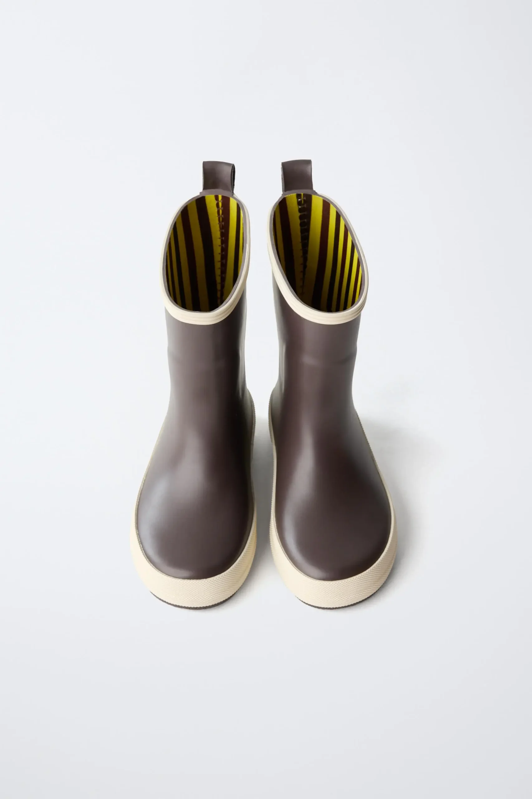 zara product image