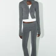 zara product image