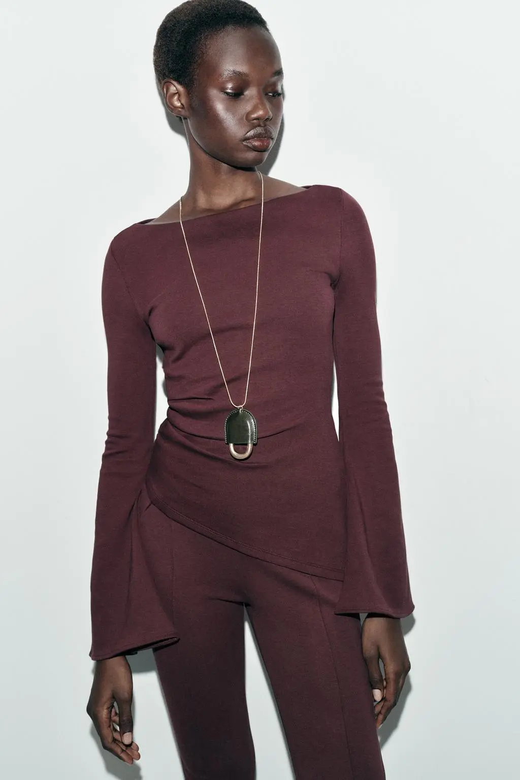 zara product image