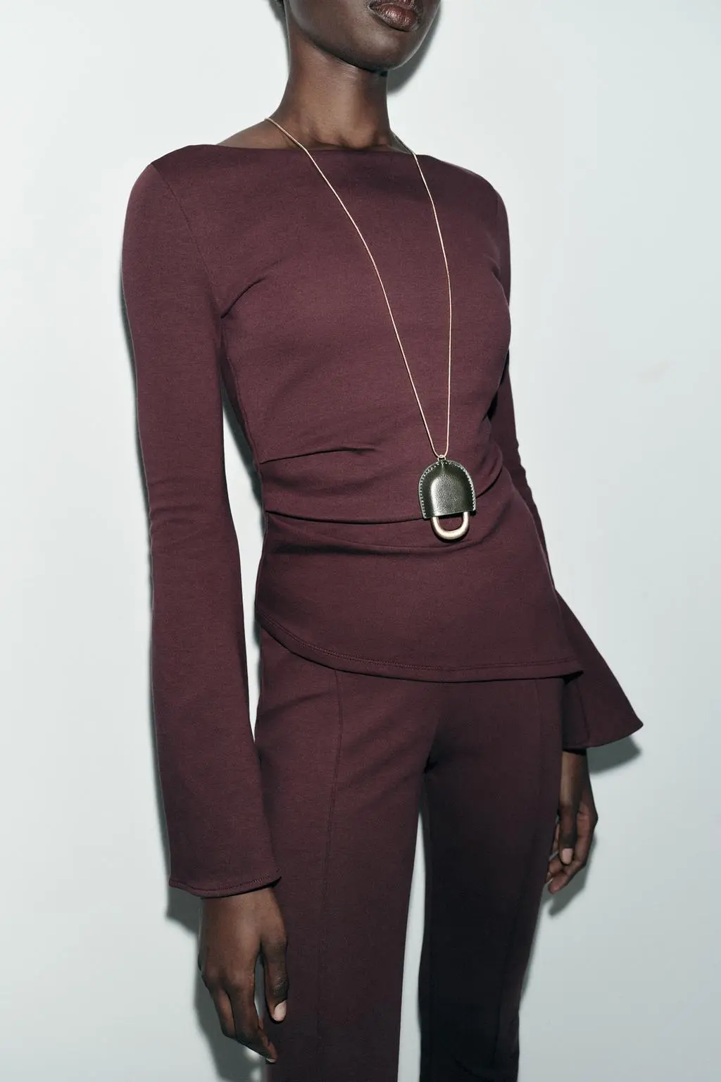 zara product image