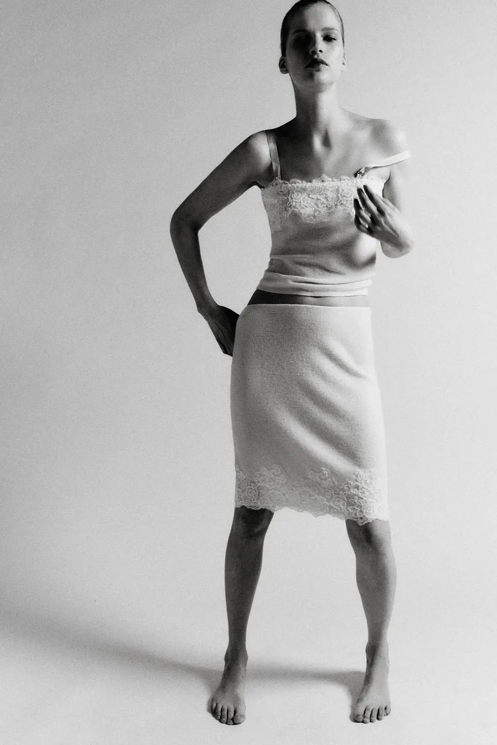 zara product image