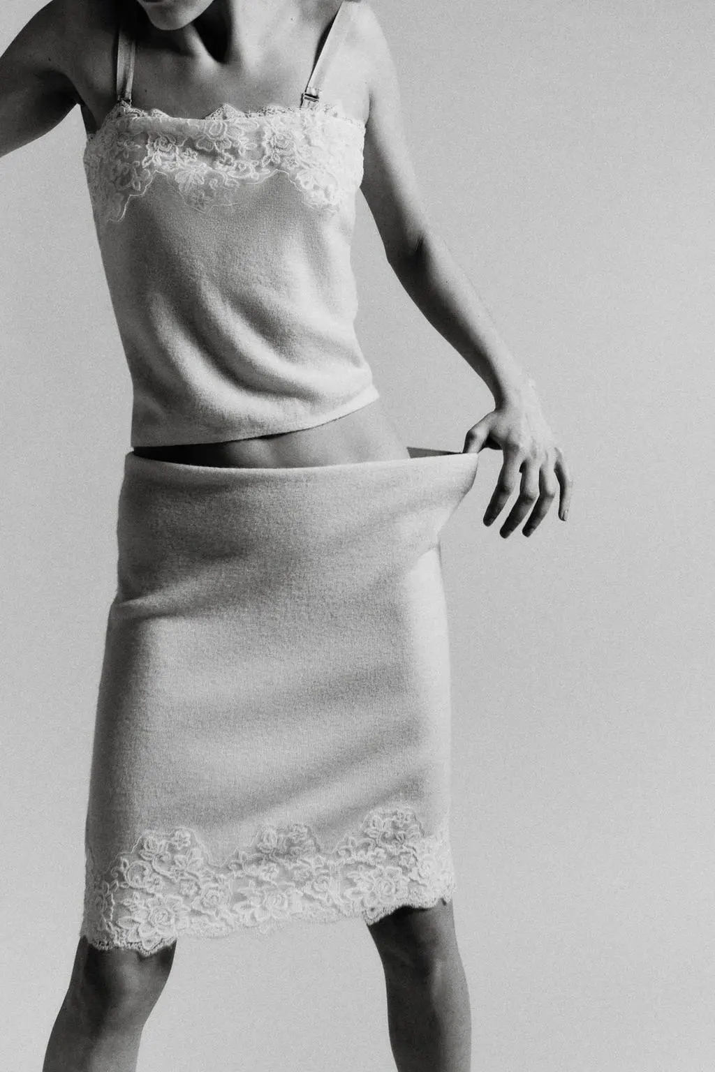 zara product image