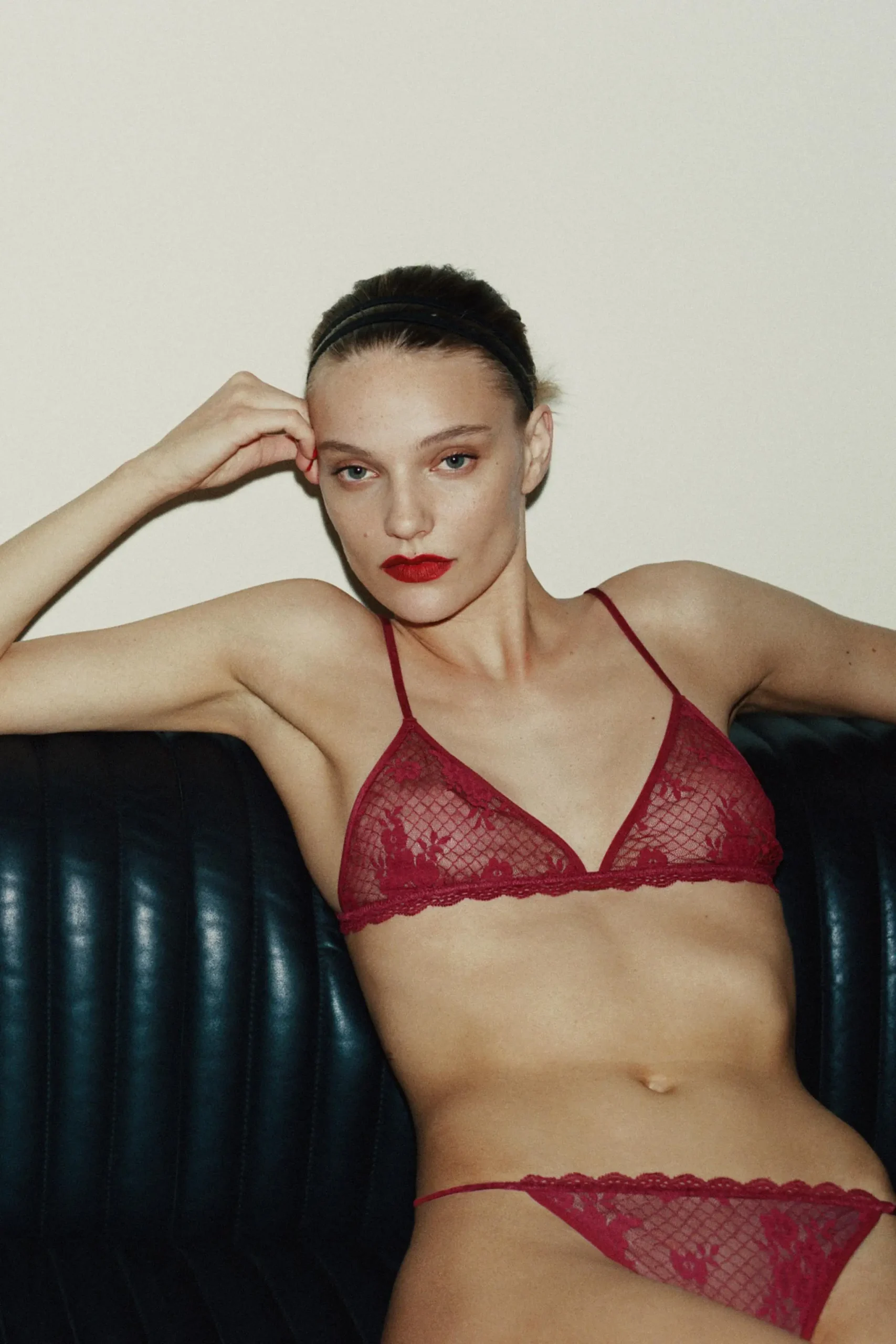 zara product image