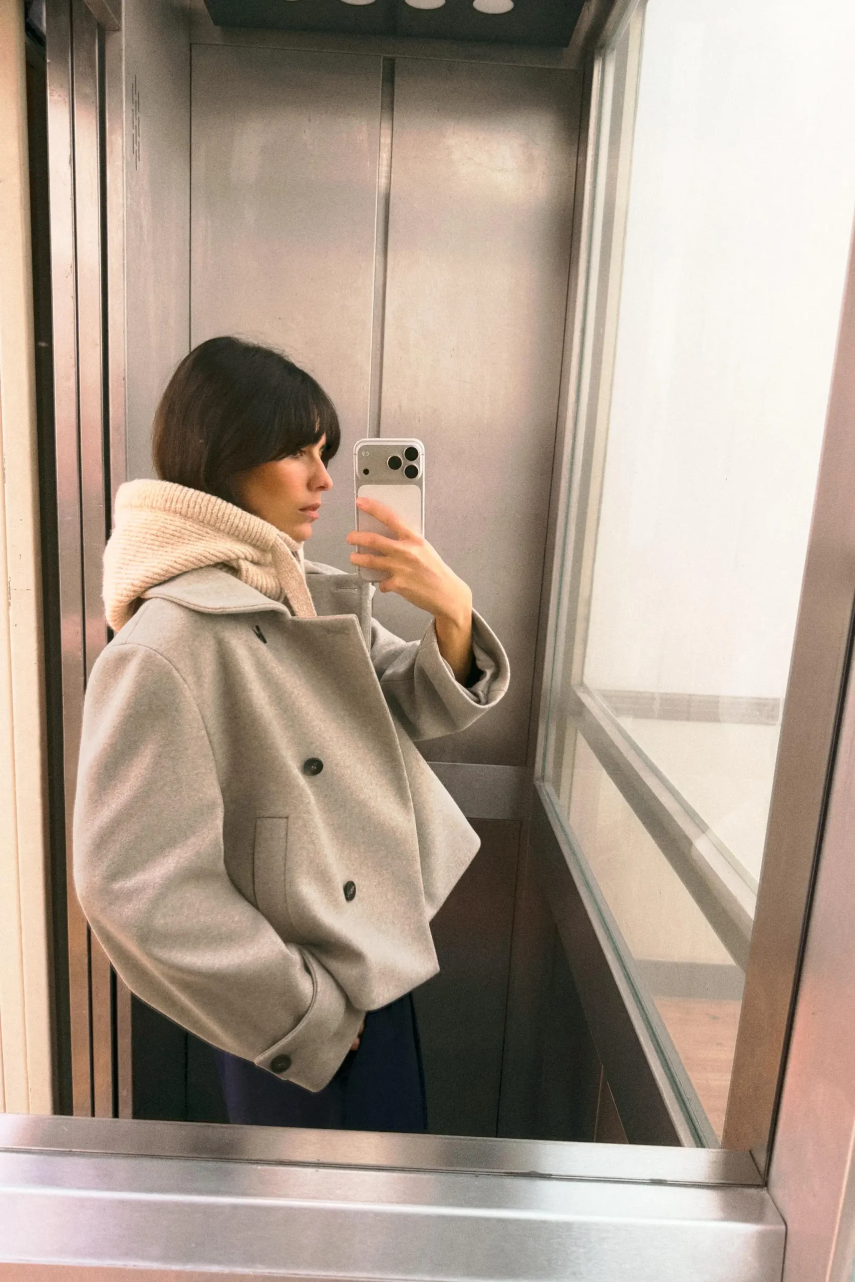 zara product image