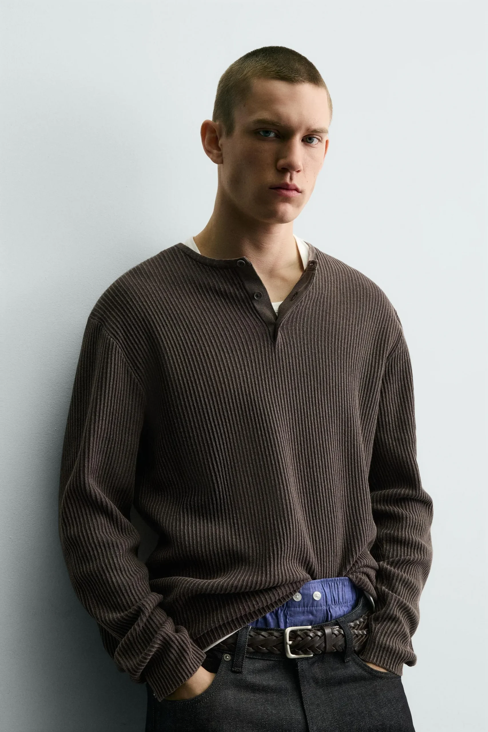 zara product image
