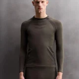 zara product image