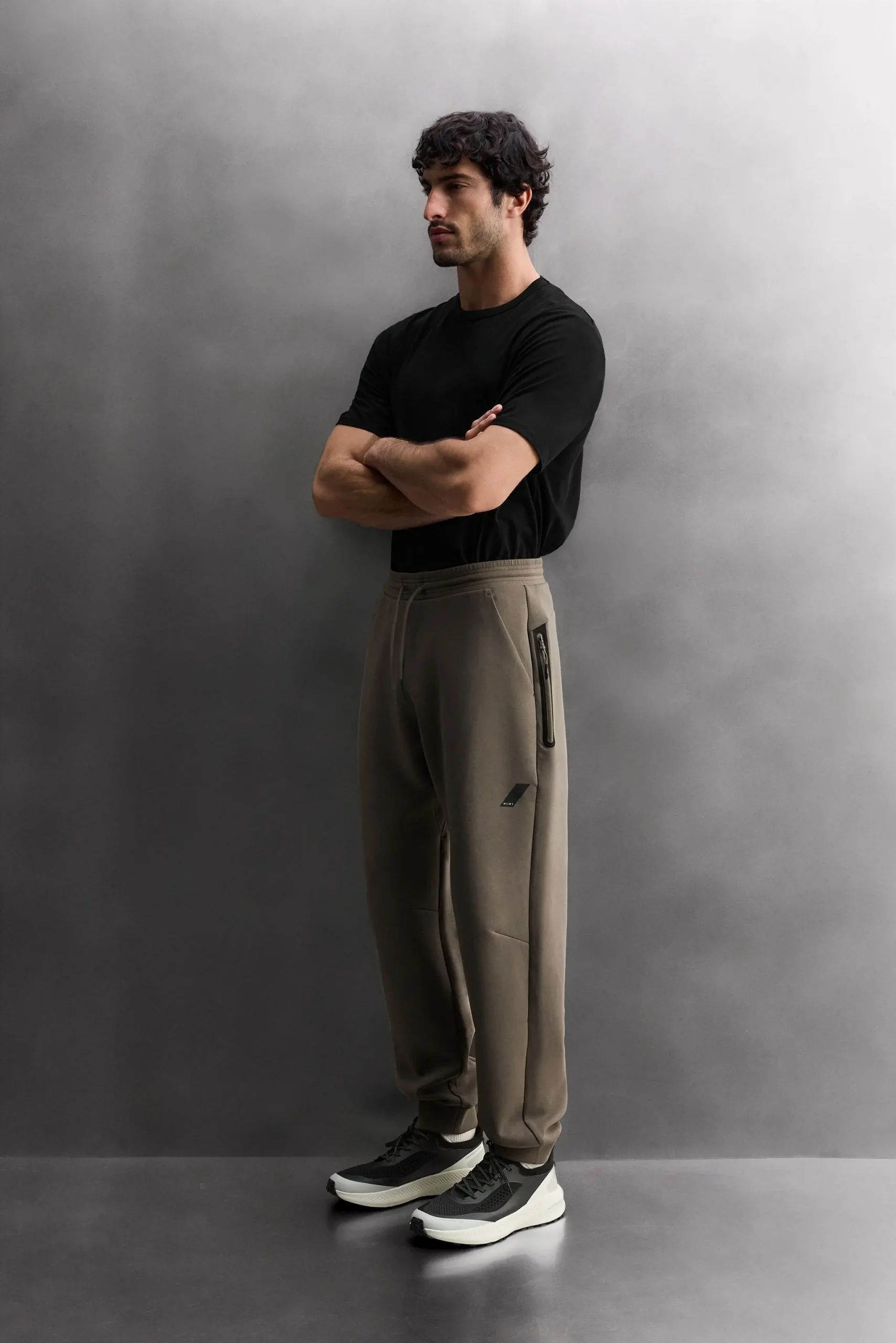 zara product image