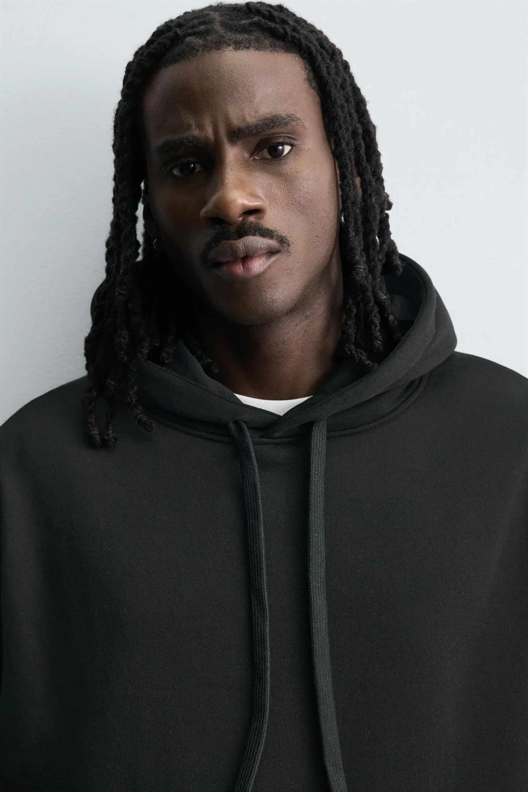 zara product image