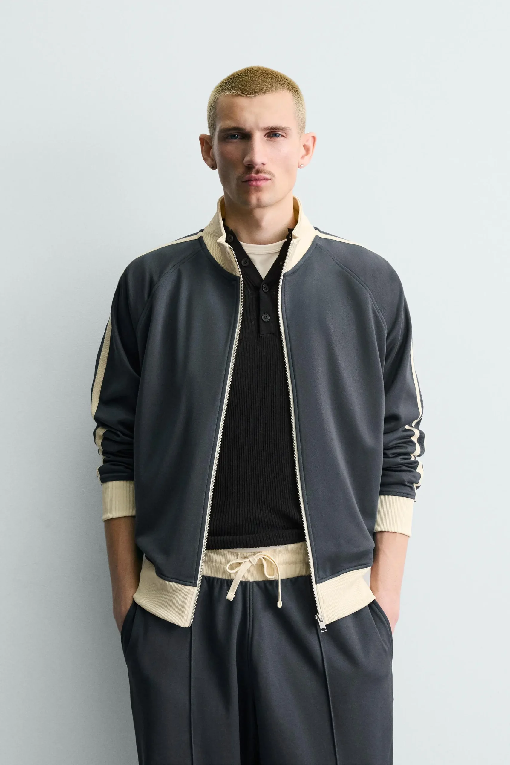 zara product image
