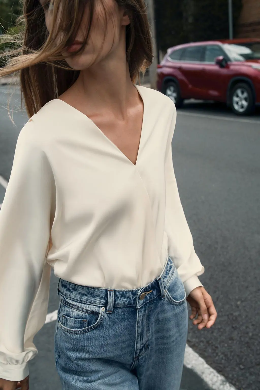 zara product image