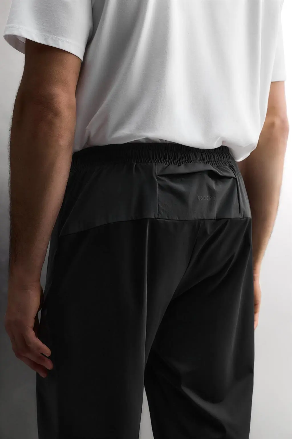zara product image