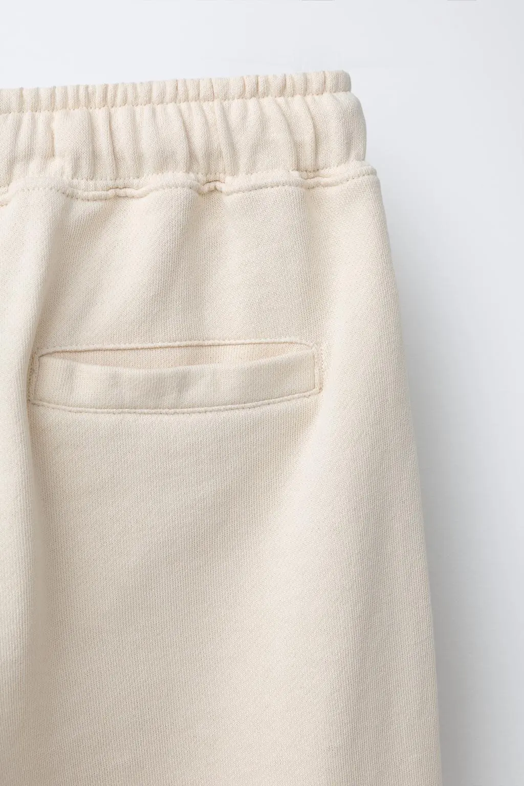 zara product image