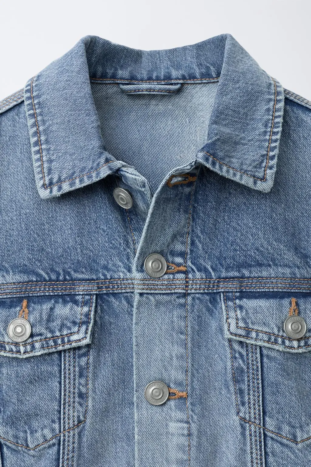 zara product image