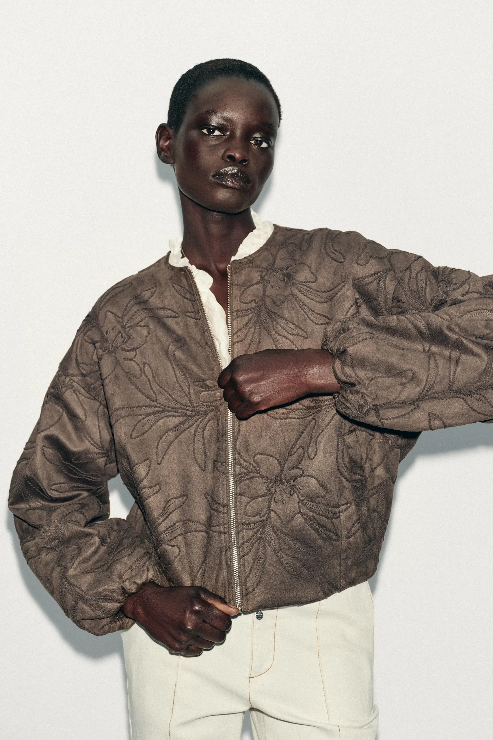 zara product image