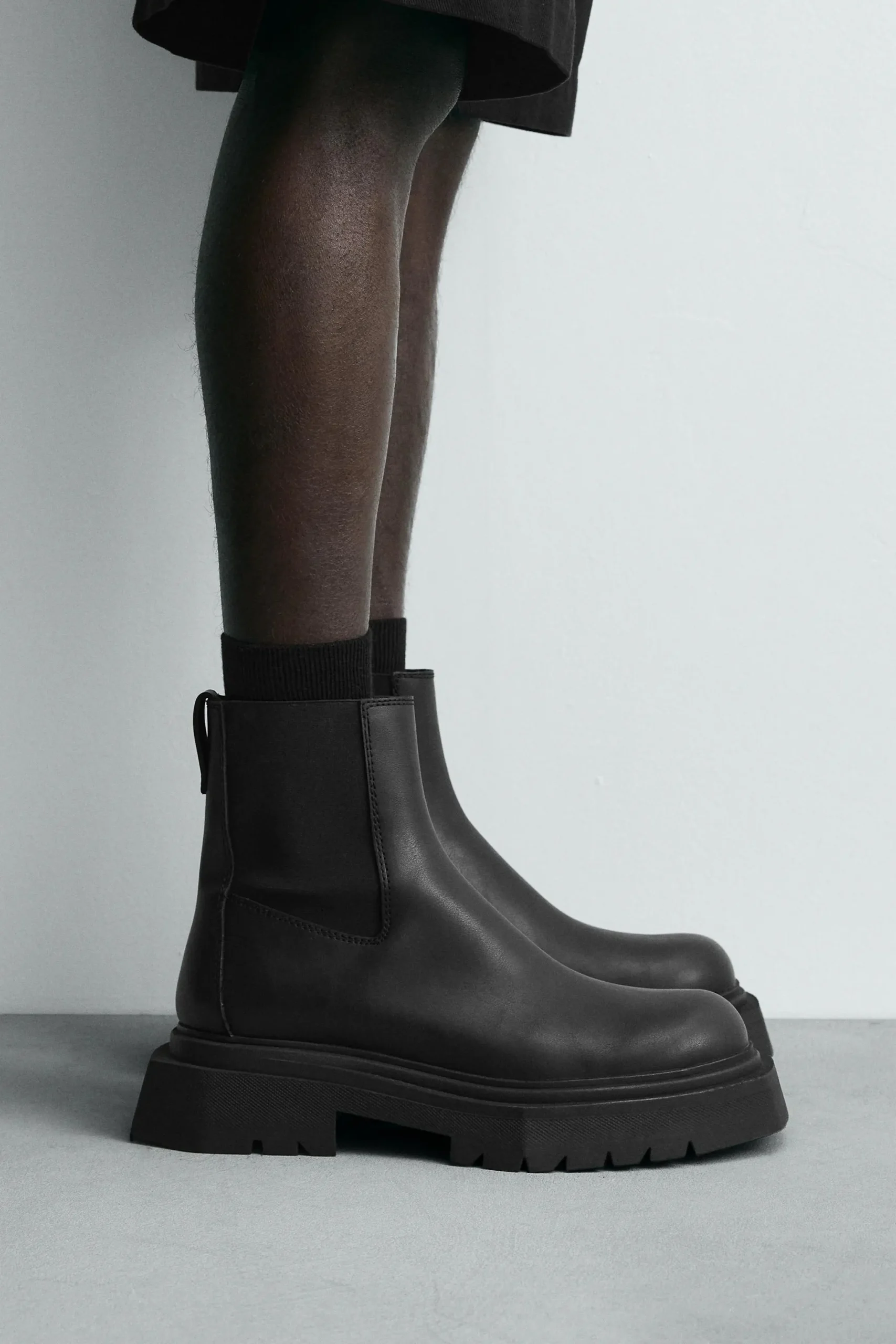 zara product image