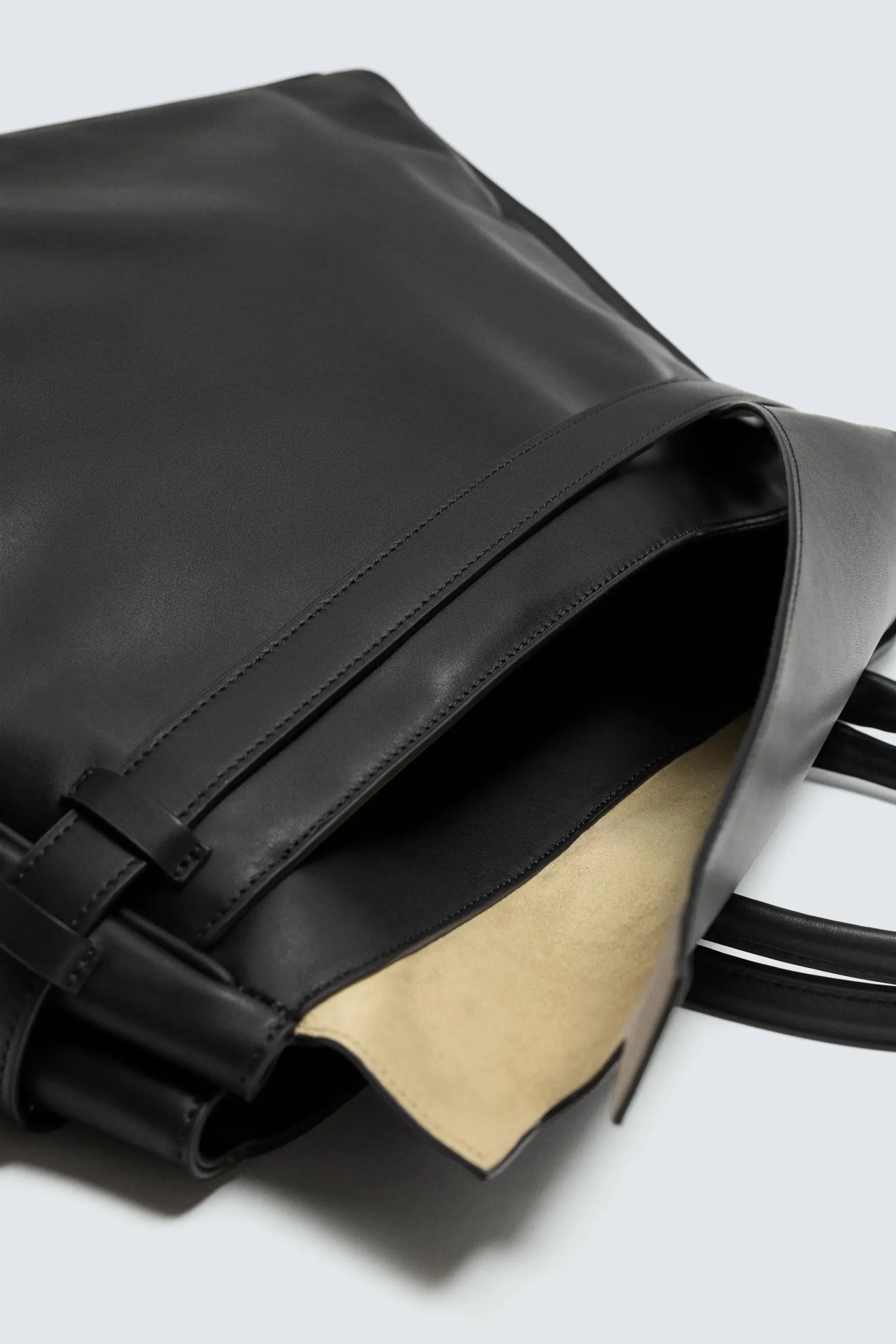 zara product image
