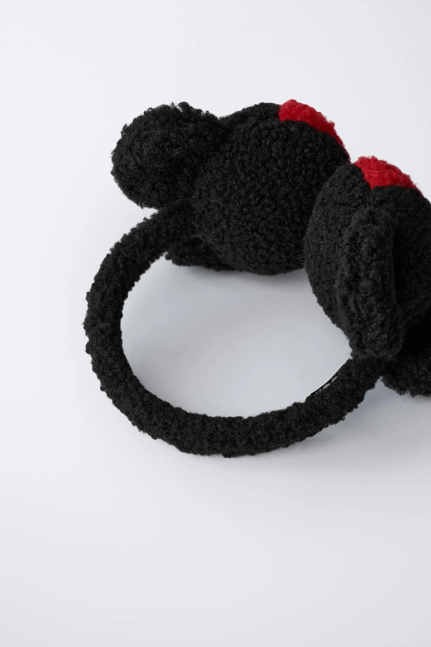 zara product image