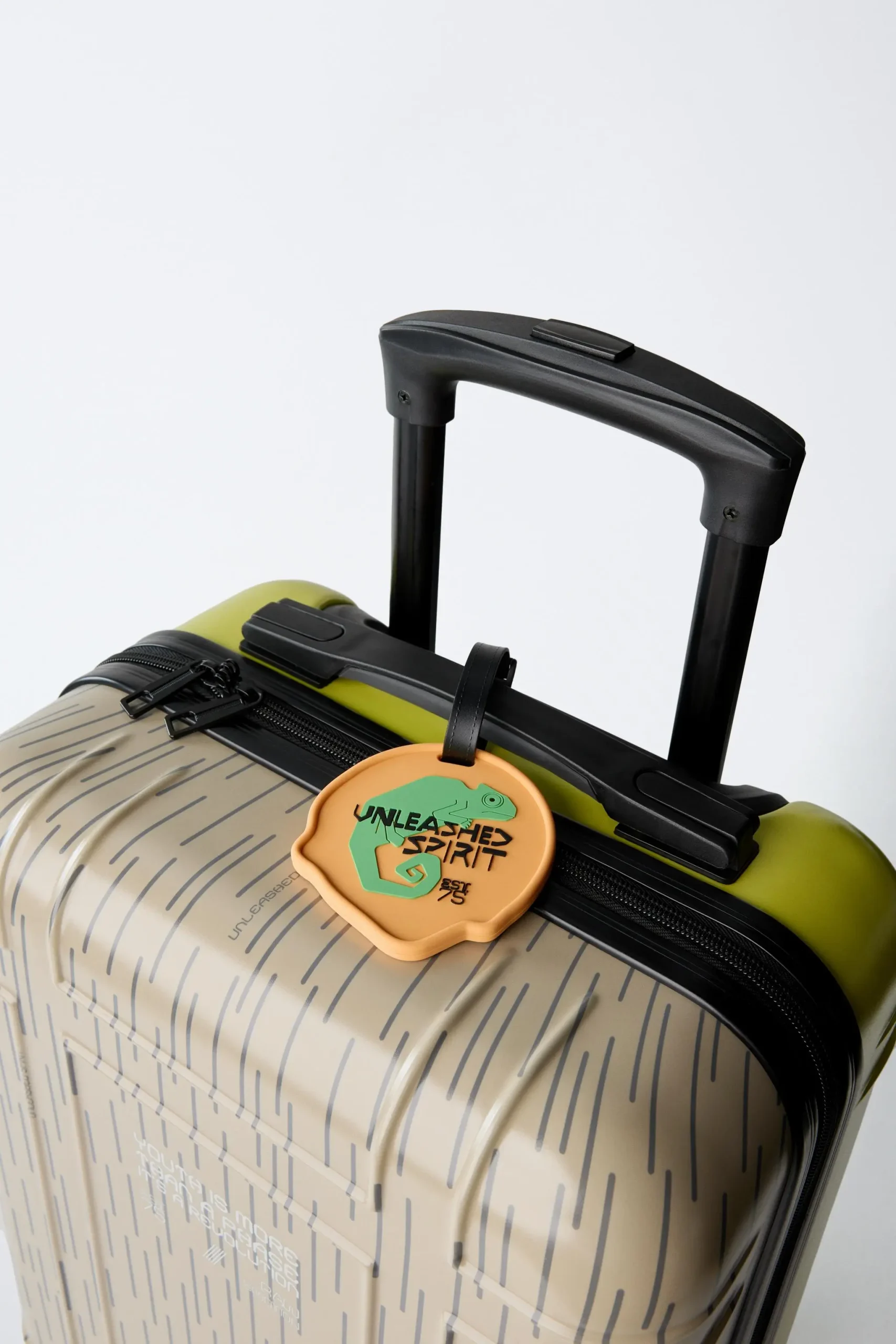 zara product image