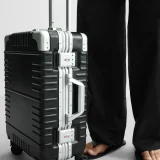 zara product image