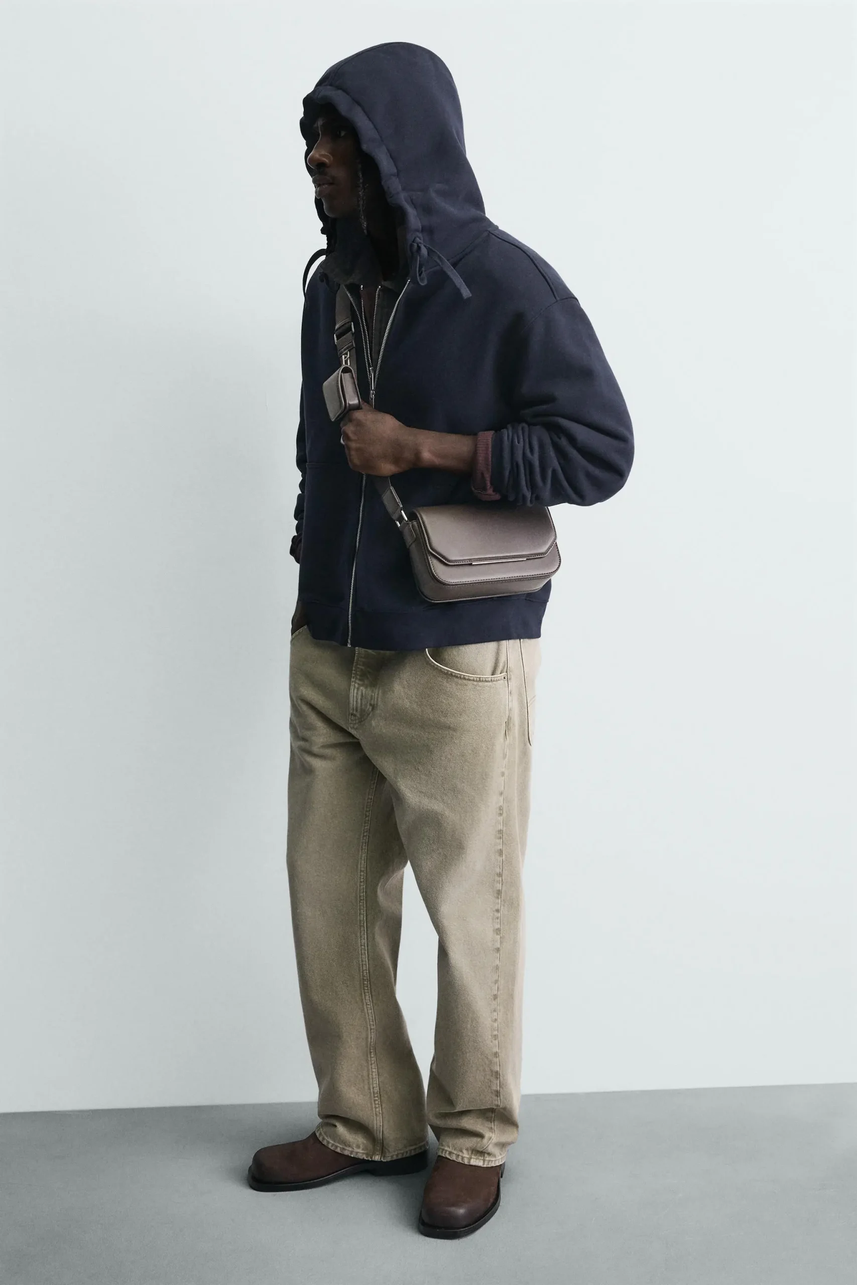 zara product image