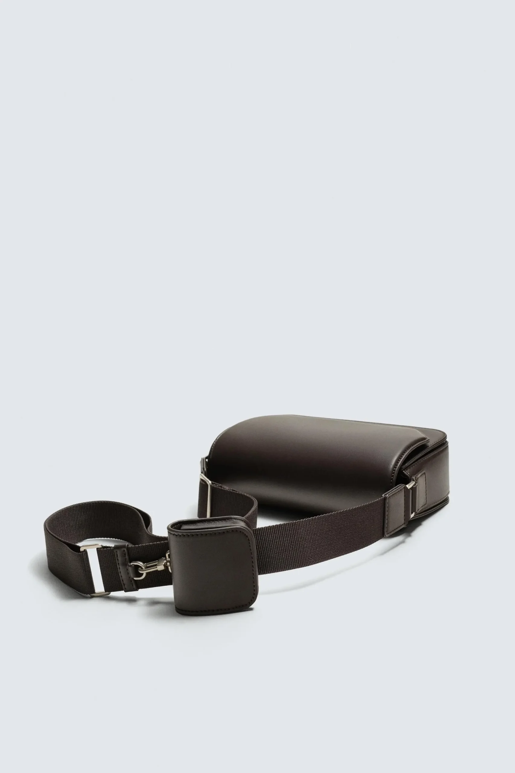 zara product image