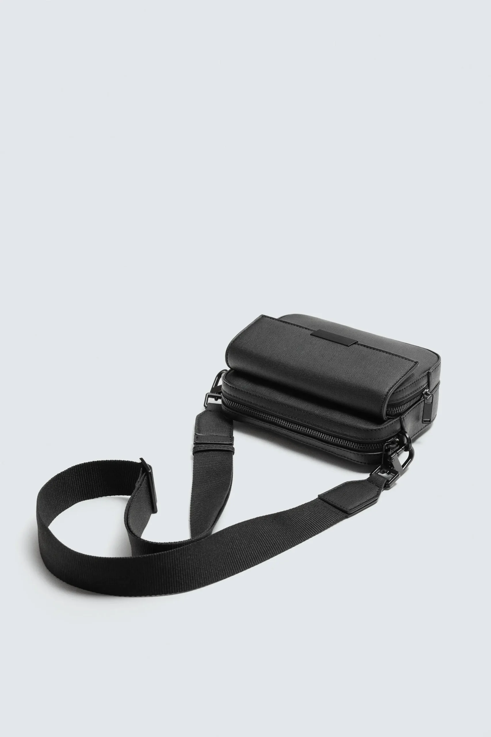 zara product image