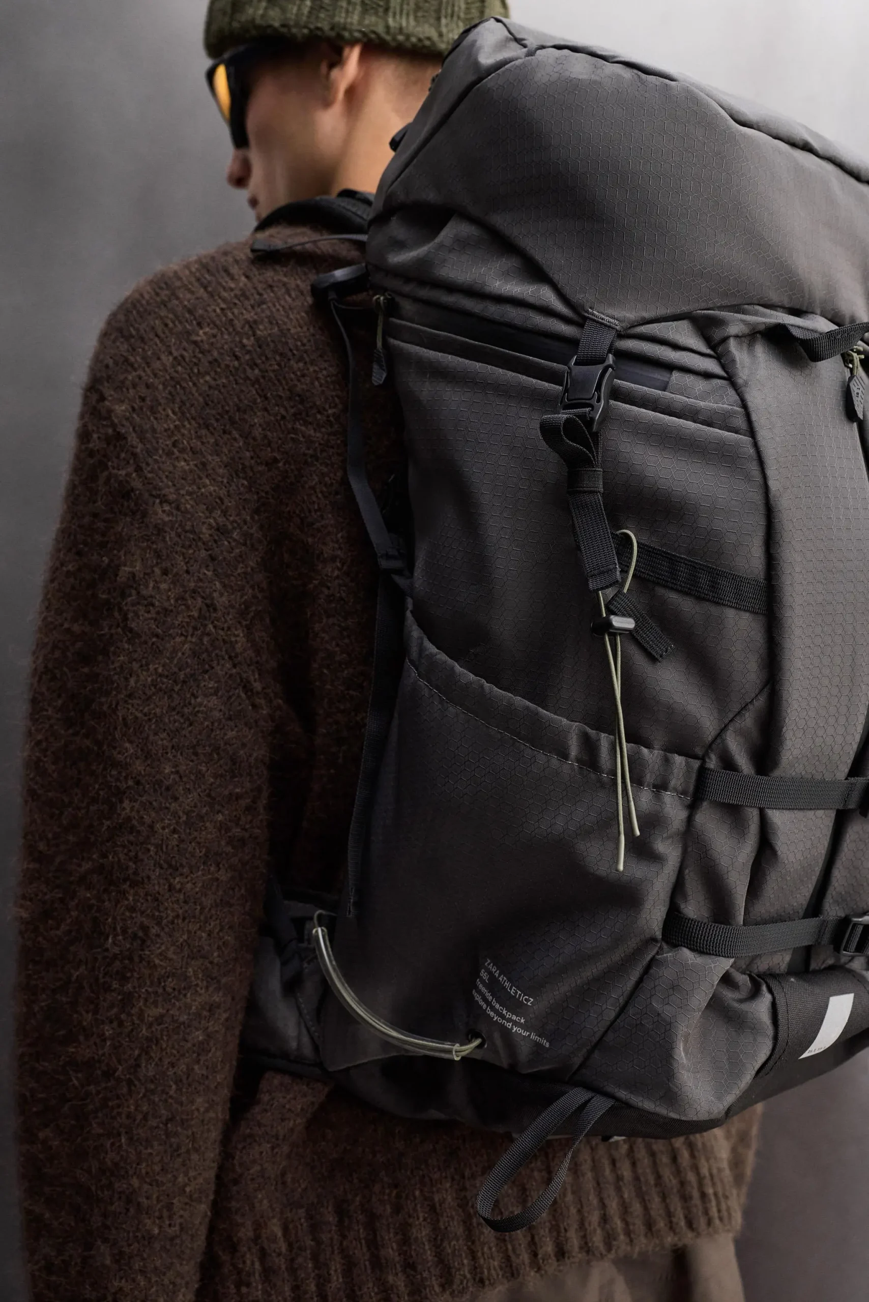 zara product image
