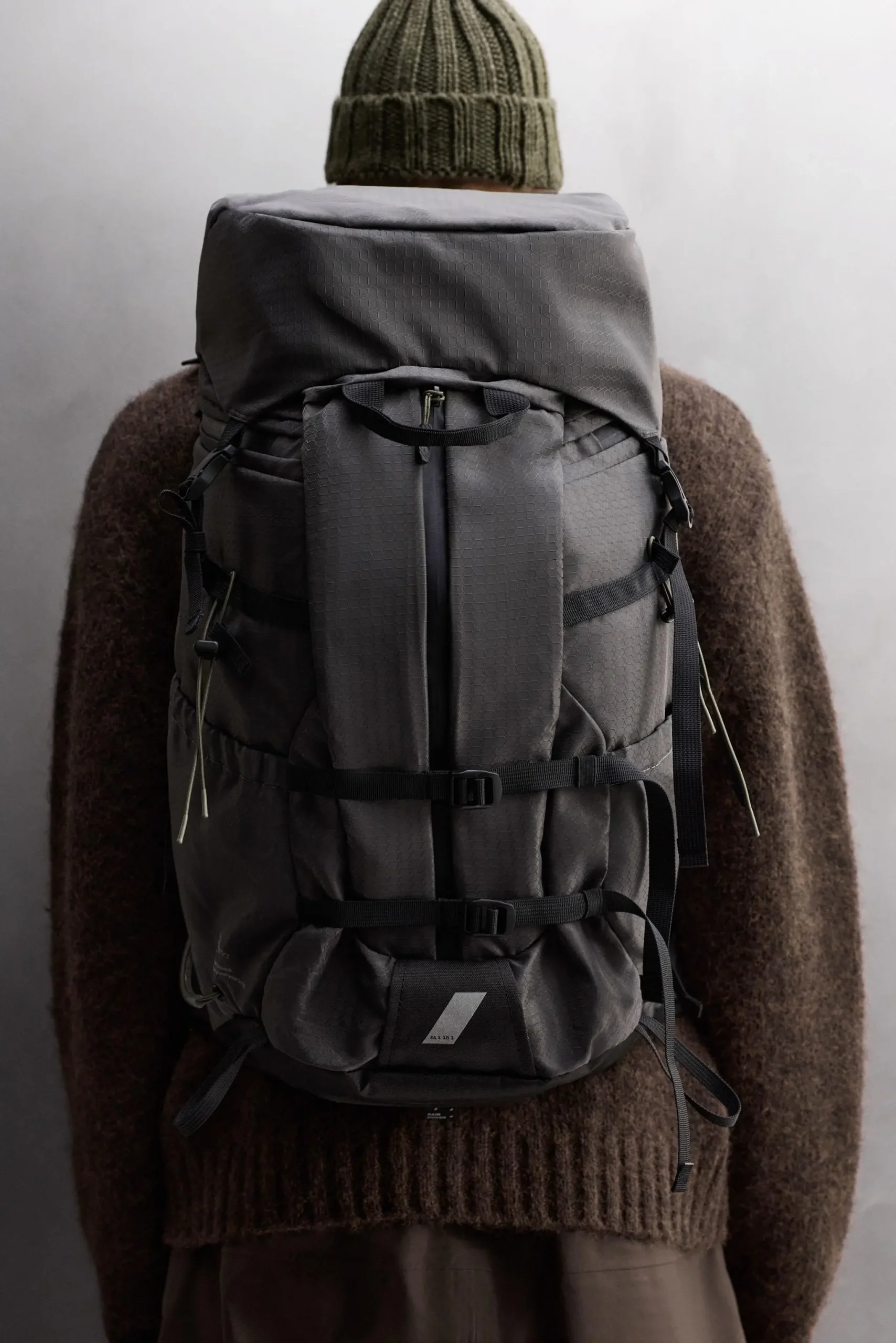 zara product image