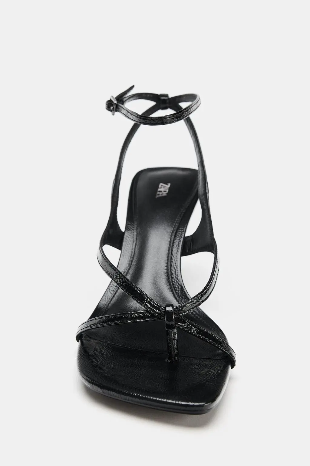 zara product image