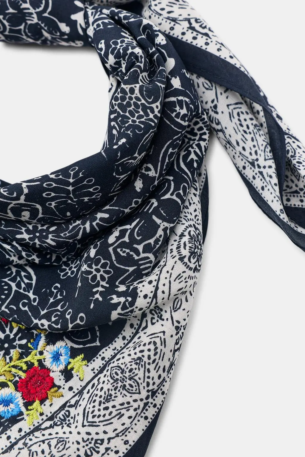 zara product image
