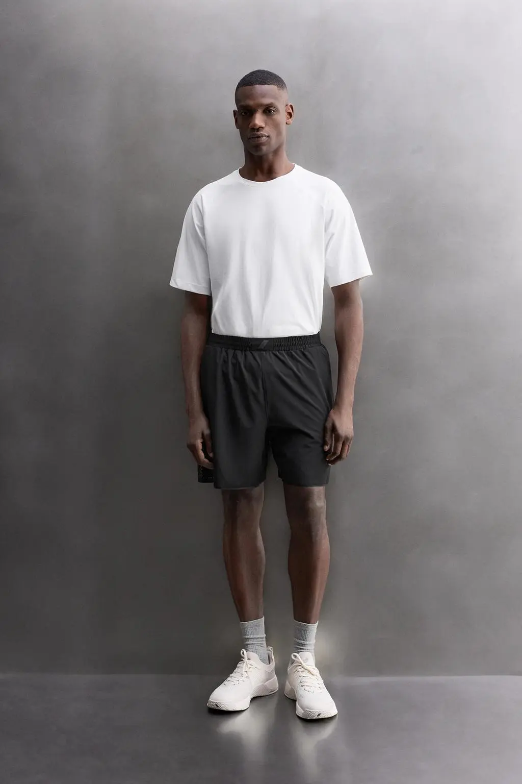 zara product image