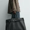 zara product image