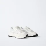zara product image