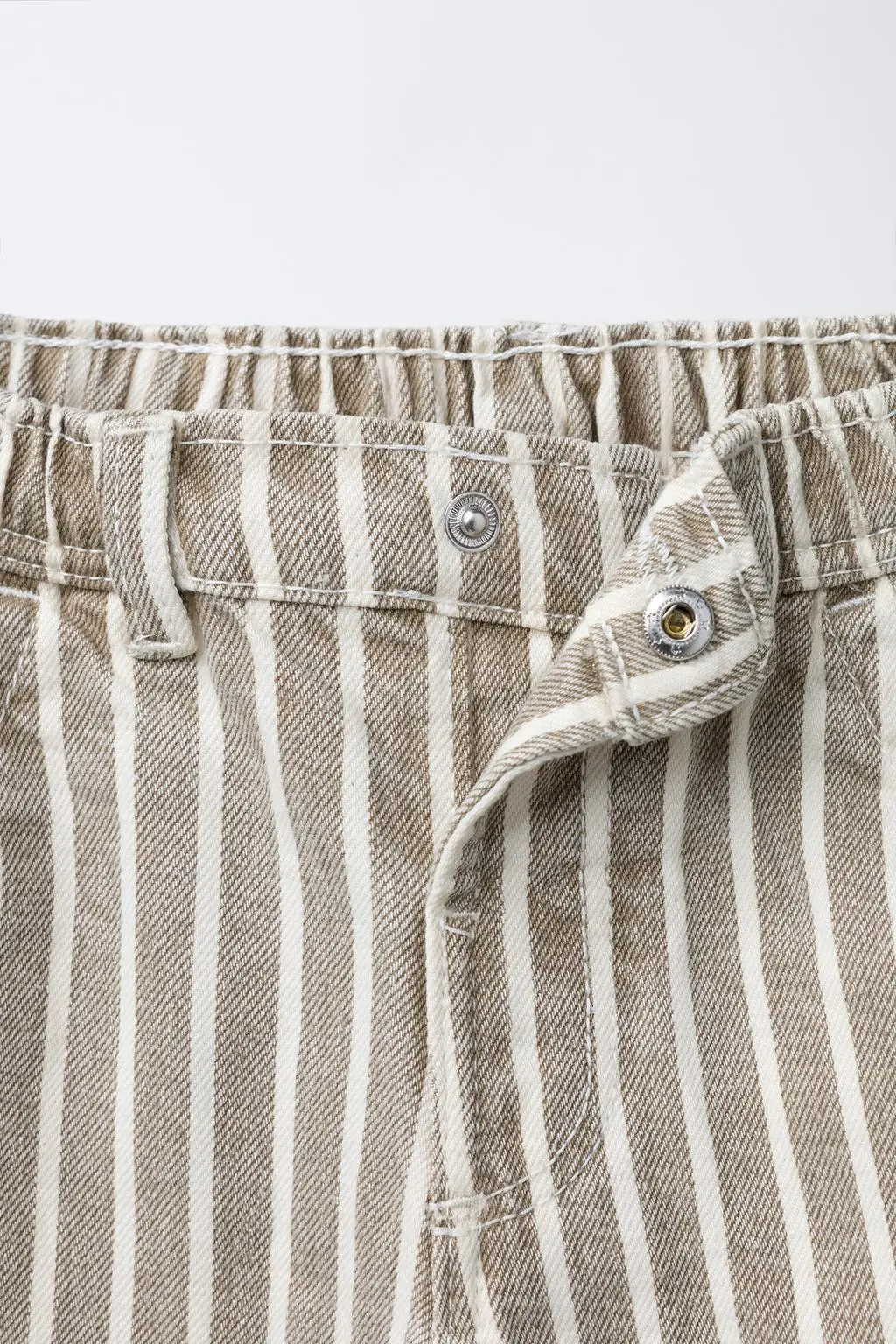 zara product image