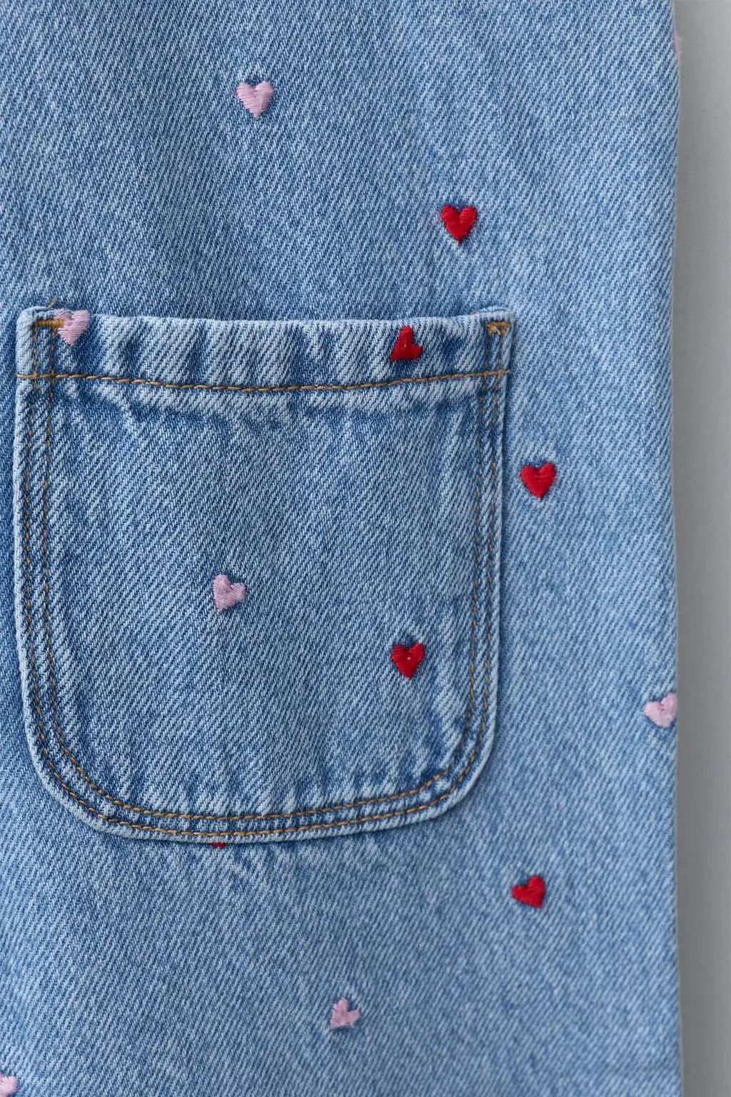 zara product image